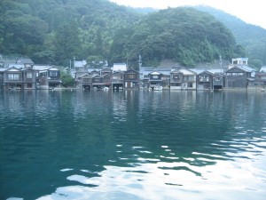 伊根の舟屋