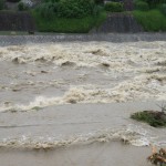 台風11号豪雨による鴨川氾濫