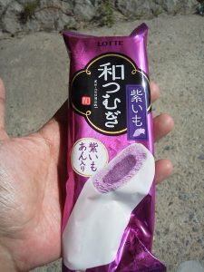 ロッテ和つむぎ（紫いも）