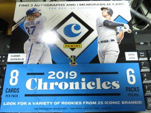 2019 MLB Panini Cronicles ボックス