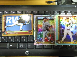 2025 MLB Topps 1 Tokyo Series Mega Box