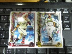 2025 MLB Topps Holiday MegaBox